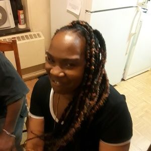 Meet your Posher, Renee